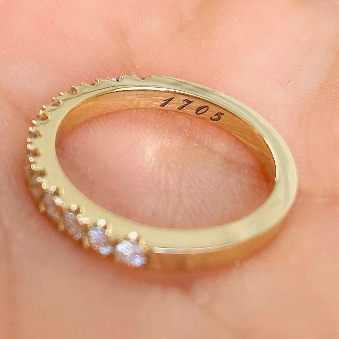 Fiber laser engraving inside gold ring